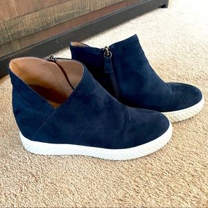Aerosoles Blue Suede Wedge Booties
